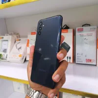 گوشی سامسونگ M13 در حد آک