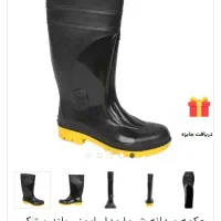 چکمه آبیاری