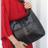 کیف،وکفش|کیف، کفش، کمربند|تربتحیدریه, باغ ملی|دیوار