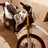 تریل روان مدل  ۱۴۰۰سفید|موتورسیکلت|مشهد, الهیه|دیوار