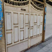 درب منزل با ابعاد ۲۰×۲در ۳متر