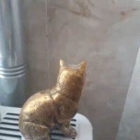 گربه برنجی وپارچ|مجسمه، تندیس، ماکت|اراک, |دیوار
