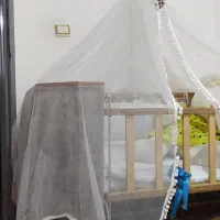 گهواره چوبی تخت شو|تخت و صندلی بچه|رشت, پاره بیجار|دیوار