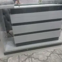 میز جزیره در ابعاد ۱۲۰در۵۰ هست