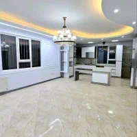 ۸۵متر/پارکینگ/آسانسور/دوبر نور گیر/سالن پرده خور