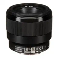 لنز ۵۰ F1.8    سونی