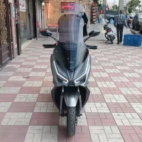 لاکی 185