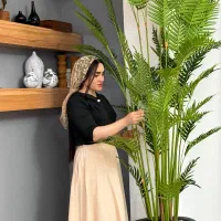 گلدان های فایبر گلاس وگل های مصنوعی وارداتی