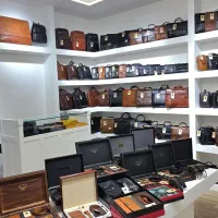 هدیه چرم اصل کادو تولد کیف کمربند دستی دوشی اداری