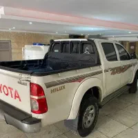 تویوتا هایلوکس 2008