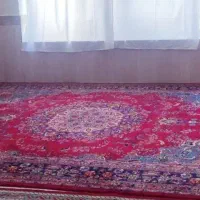 یک عدد فرش دستباف