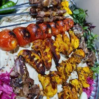 نیاز به شاطر. منقل دار.خدماتی. سالن دار