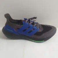 کفش آدیداس   ultraboost(د8 میلیون زیر قیمت بازار)