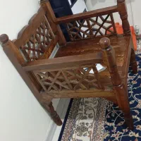 صندلی سنتی تک نفره سالم در حد نو