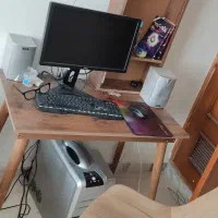 میز تحریر و دراور بسیار نو