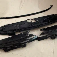 دیلایت و جلو پنجره ایکس ۳۳ کراس