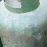 کپسول درجه یک درحد نو گوشه انباری بوده استفاده نشد