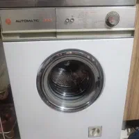 لباسشویی ایتالیایی تمیز