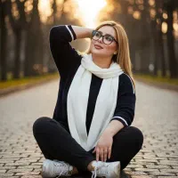 تولید محتوا و ادیت و ساخت عکس و ویدئو|خدمات رایانه‌ای و موبایل|بروجرد, |دیوار