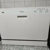 ماشین ظرفشویی ۶ نفره کاملا نو هست