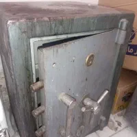 گاو صندوق سالم