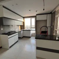 72-متر-پنجره-قدی-نور-جنوب-تاپ-لوکیشن