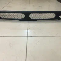 جلو پنجره ۲۰۶
