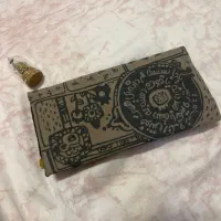 کیف پول|کیف، کفش، کمربند|اندیشه, اندیشه فاز ۱|دیوار