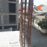 ب چند نفر نیروی کار نیازمندم  ساده  ارماتور بند