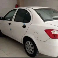 خودرو درپارکینگ مسقف نگهداری شده