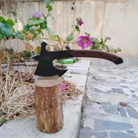 تبر سه طرفه سرنیزه