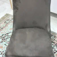 چهار صندلی سالم و تمیز