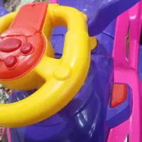 ماشین بچه موزیکال دار