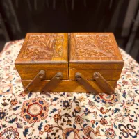 جعبه نخ و سوزن و جعبه ابزار