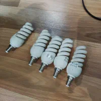 5تا لامپ کوچک برای لوستر مهتابی