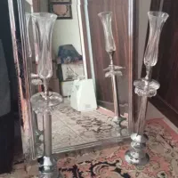 آینه و شمعدان کروم رنگ