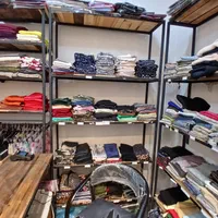 فروش قفسه و کانتر و چراغ ویترینی