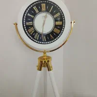 ساعت چوبی ایستاده