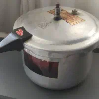زودپز ۸لیتری