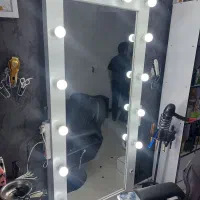 آینه قدی با چراغ هاش