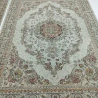 دو عدد فرش ۹ متری در حد نو