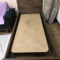 تخت تک نفره
