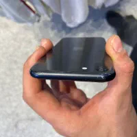 iphone SE 2020 128|موبایل|کرج, گوهردشت|دیوار