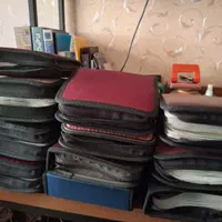 CD به همراه جای سی دی