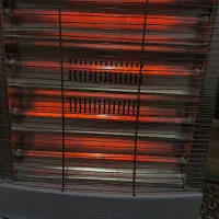 بخاری برقی فن دار