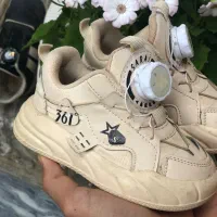 کفش بچه گانه