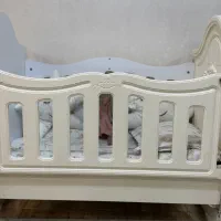 تخت نوزاد|تخت و سرویس خواب|رباط‌کریم, رباط‌کریم|دیوار