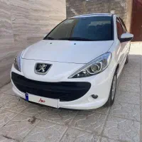 207 مدل 404 سفید سقف پانا در حد