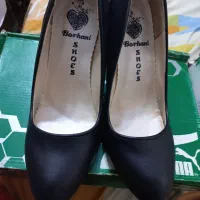 دو جفت کفش مجلسی|کیف، کفش، کمربند|رشت, رشتیان|دیوار