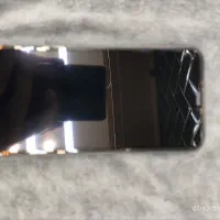 گوشی آیفون ۱۱نرمال